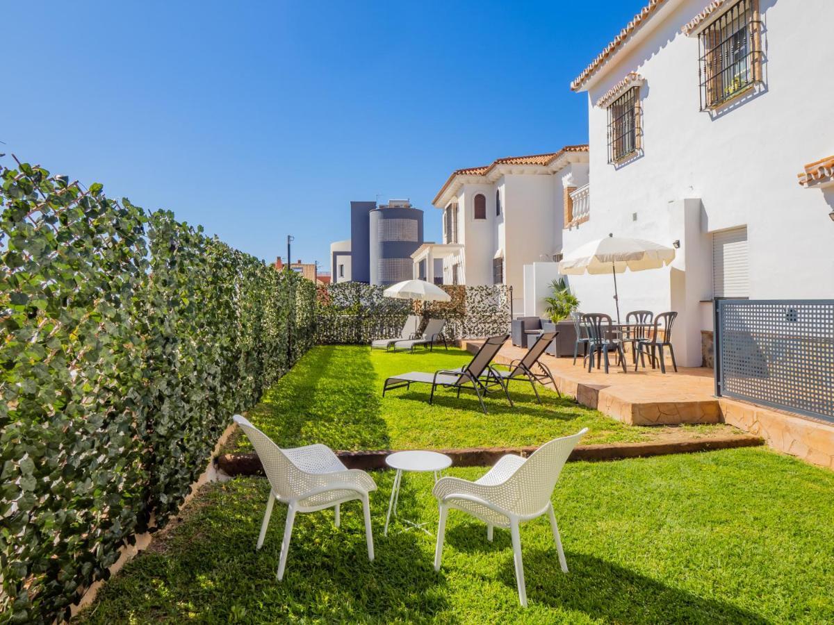 Cubo'S Hostal William'S Sunny 3 With Breakfast Torre de Benagalbon Bagian luar foto